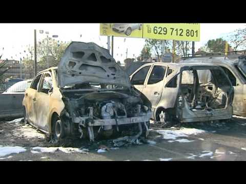 Accidente de Aparcamiento en Viladecans: Caos y Daños en las Calles