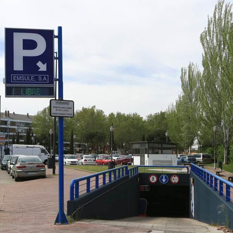 Aparcamiento público gratuito