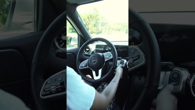 Activación de sensores de aparcamiento en Mercedes: Guía optimizada